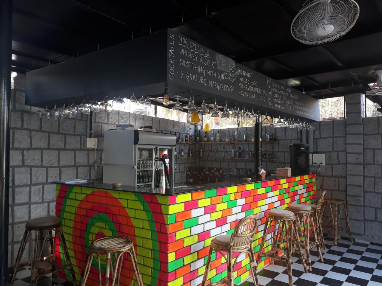 Rainbow Lining Hostel Palolem